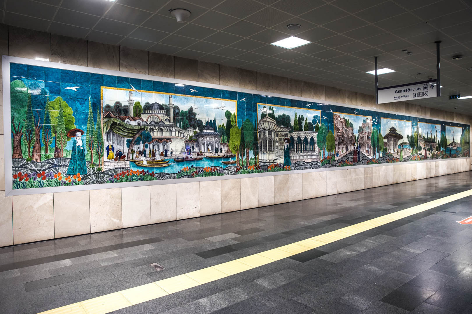 Uskudar Metro Station Istanbul