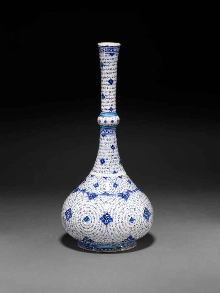 British Museum Halic Designed Iznik Tile Vase Replica